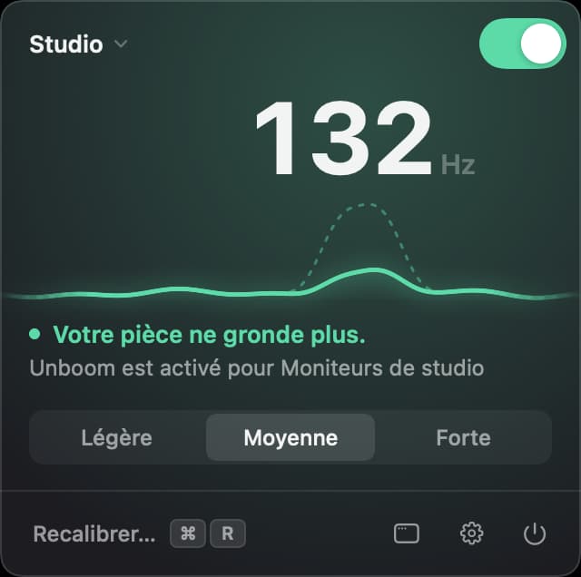 Le panneau d’Unboom dans la barre des menus, interrupteur activé, avec le grondement à 132 hertz atténué