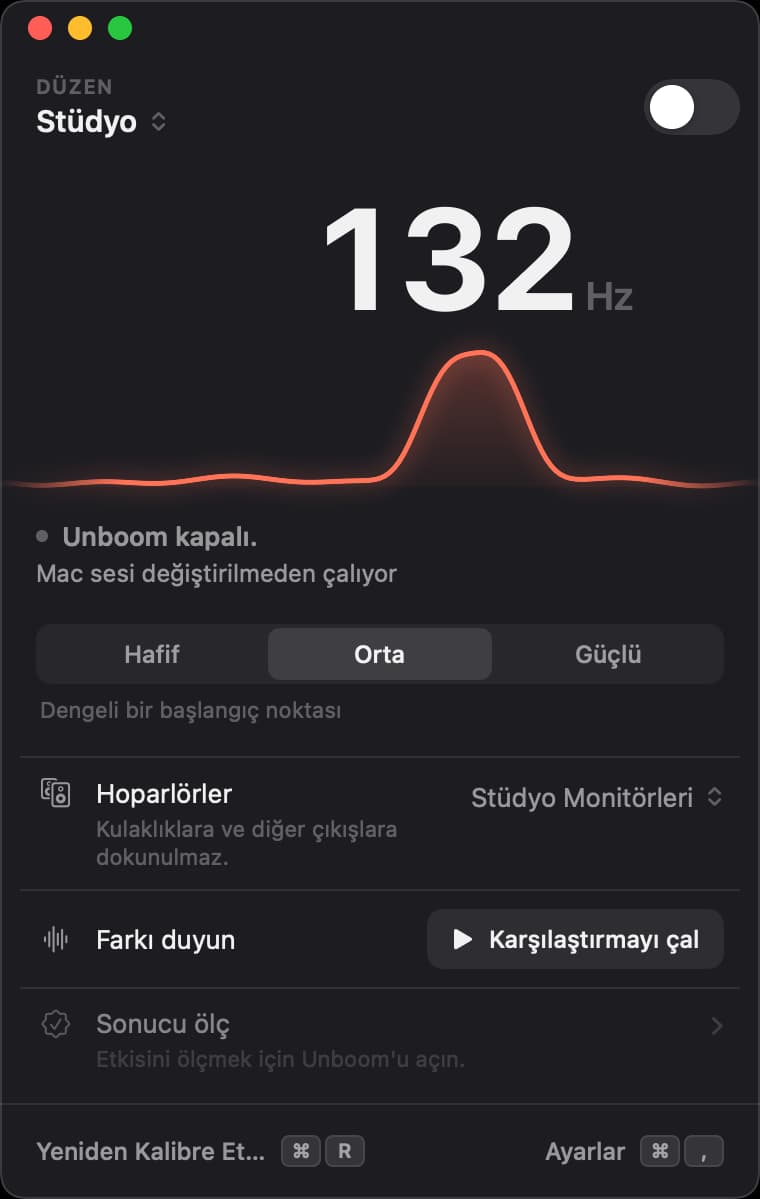 Anahtarı kapalı Unboom penceresi: Stüdyo odasındaki 132 hertz'lik gümleme öne çıkıyor